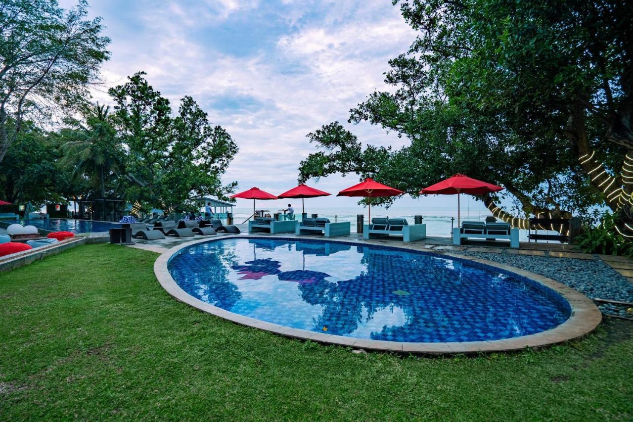 Aston Anyer Beach Hotel Exterior photo