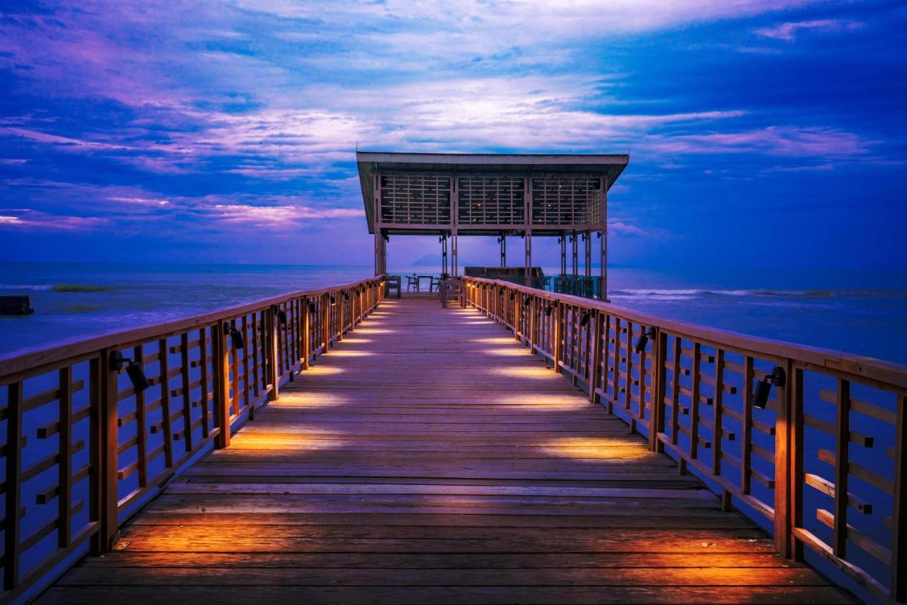 Aston Anyer Beach Hotel Exterior photo