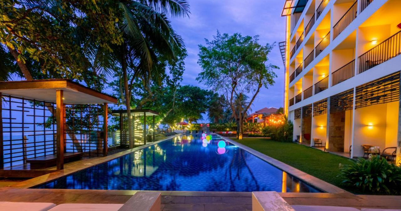 Aston Anyer Beach Hotel Exterior photo