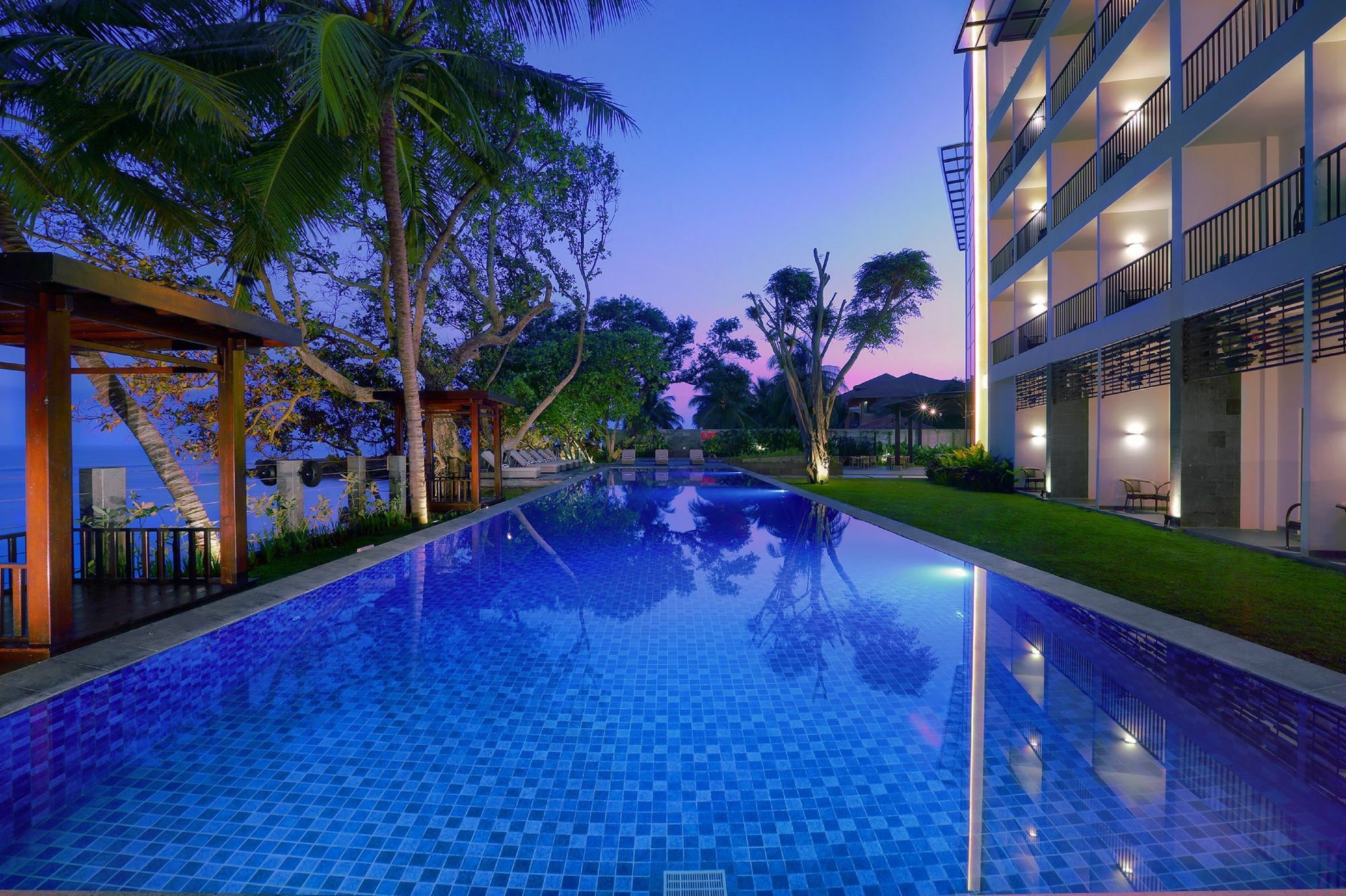 Aston Anyer Beach Hotel Exterior photo